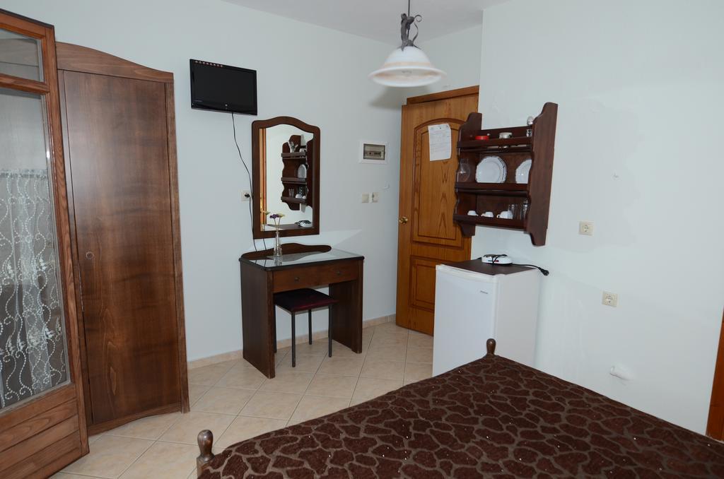 Nostos Rooms Amoliani Bagian luar foto